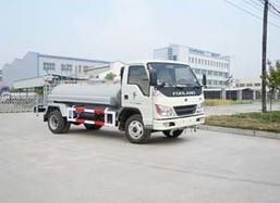 寧夏灑水車產(chǎn)品資料概覽 高效、環(huán)保的城市清潔衛(wèi)士